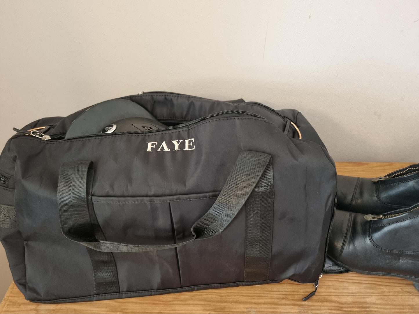 Equestrian personalised show bag embroidered